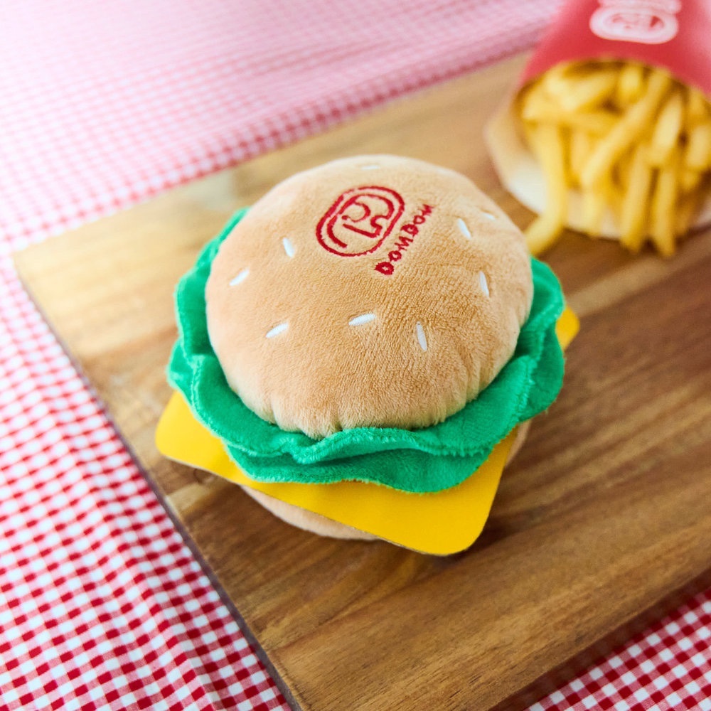 DOMDOM×coenのハンバーガーモチーフぬいぐるみポーチ