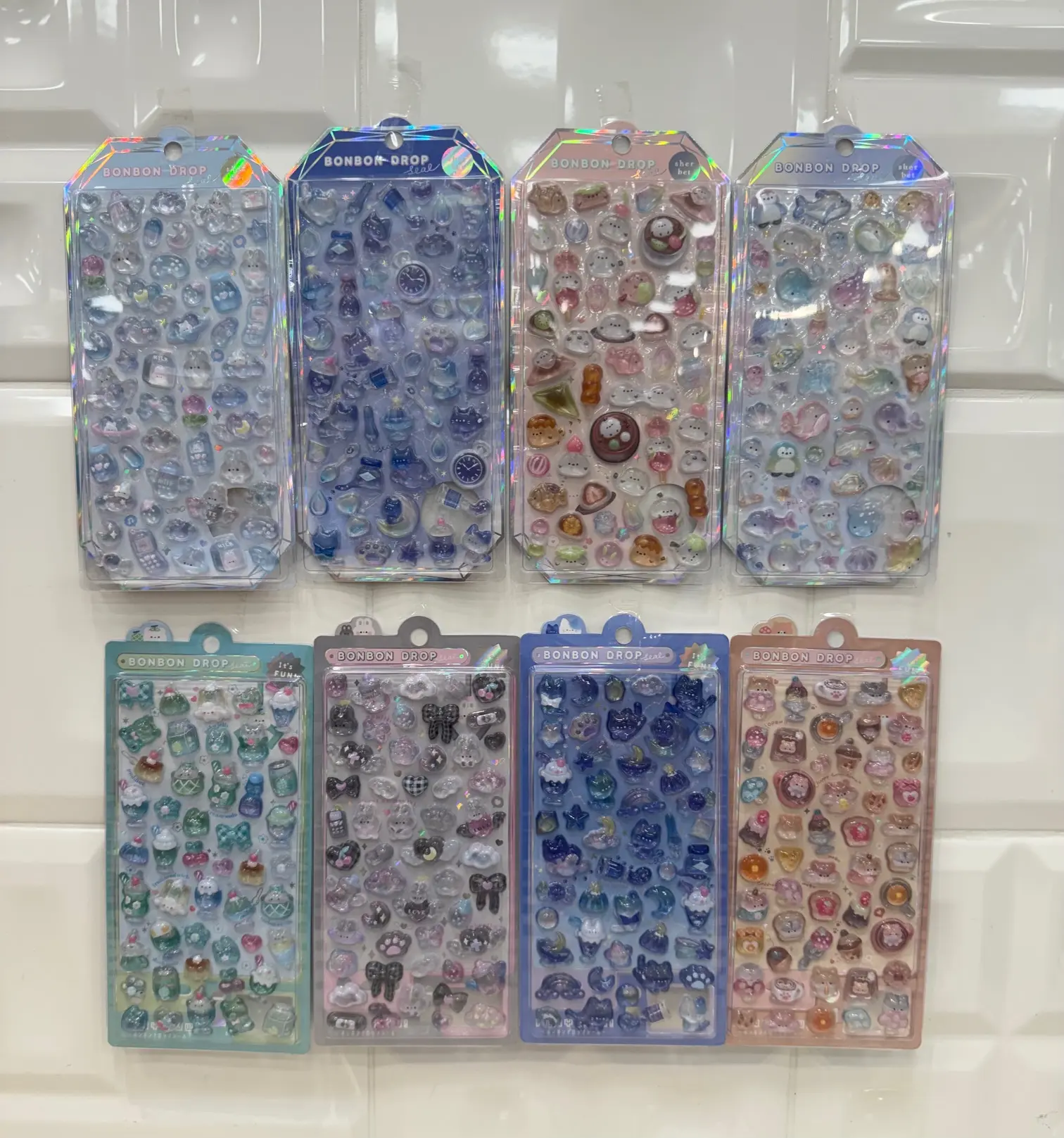 当選者が購入できる8種のシール