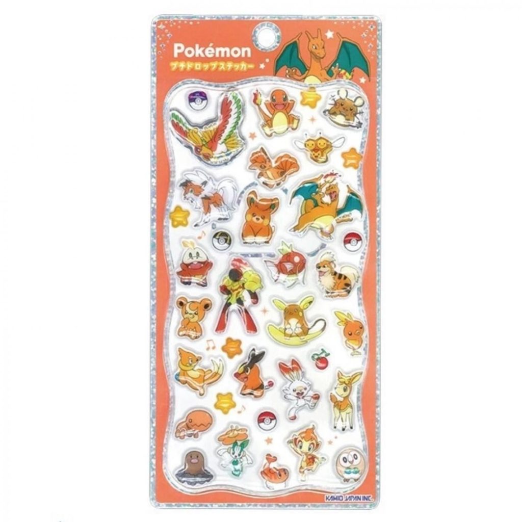 ポケモン プチドロップステッカー オレンジ。リザードン、ヒトカゲ、ホウオウ、ガーディ、ライチュウなどオレンジ系・ほのおタイプのポケモンを集めたデザイン